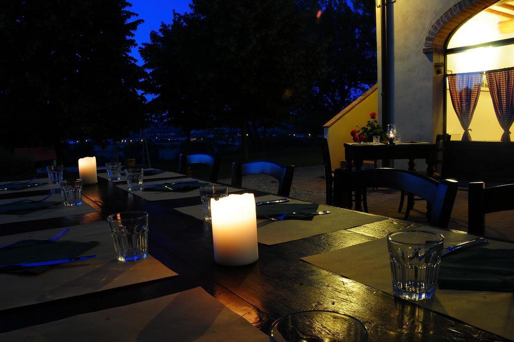 Agriturismo Castello Saltemnano บูอนคอนเวนโต ภายนอก รูปภาพ