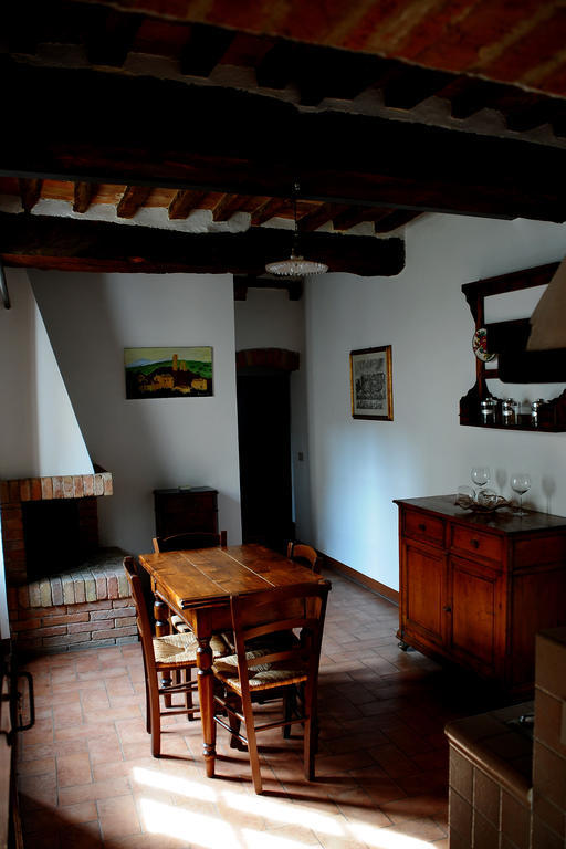 Agriturismo Castello Saltemnano บูอนคอนเวนโต ห้อง รูปภาพ