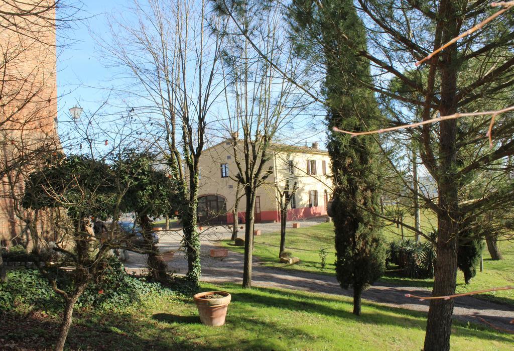 Agriturismo Castello Saltemnano บูอนคอนเวนโต ภายนอก รูปภาพ